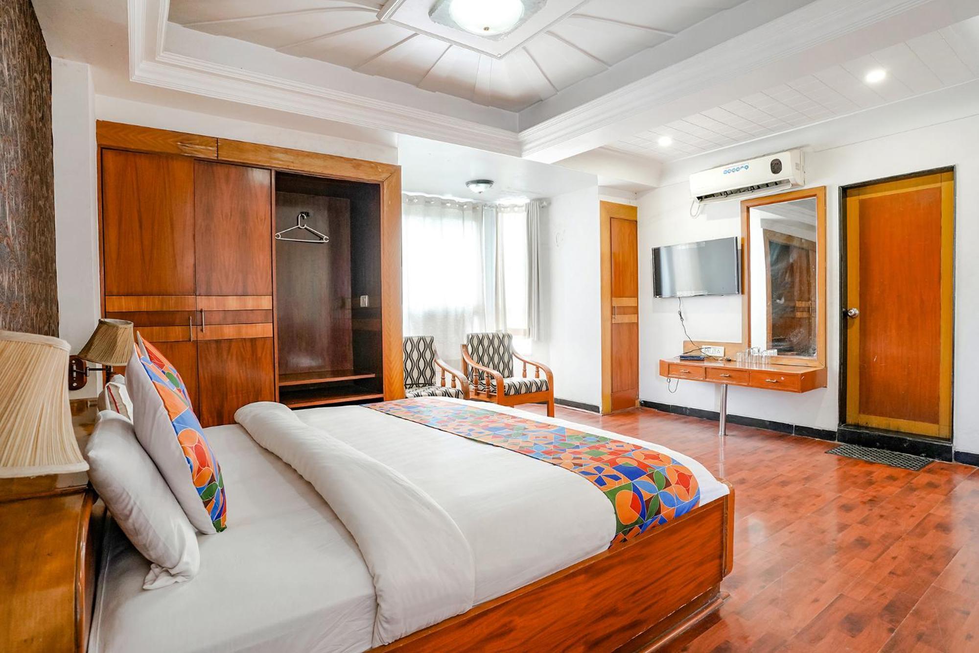 נאסיק Fabhotel Silver Inn II מראה חיצוני תמונה
