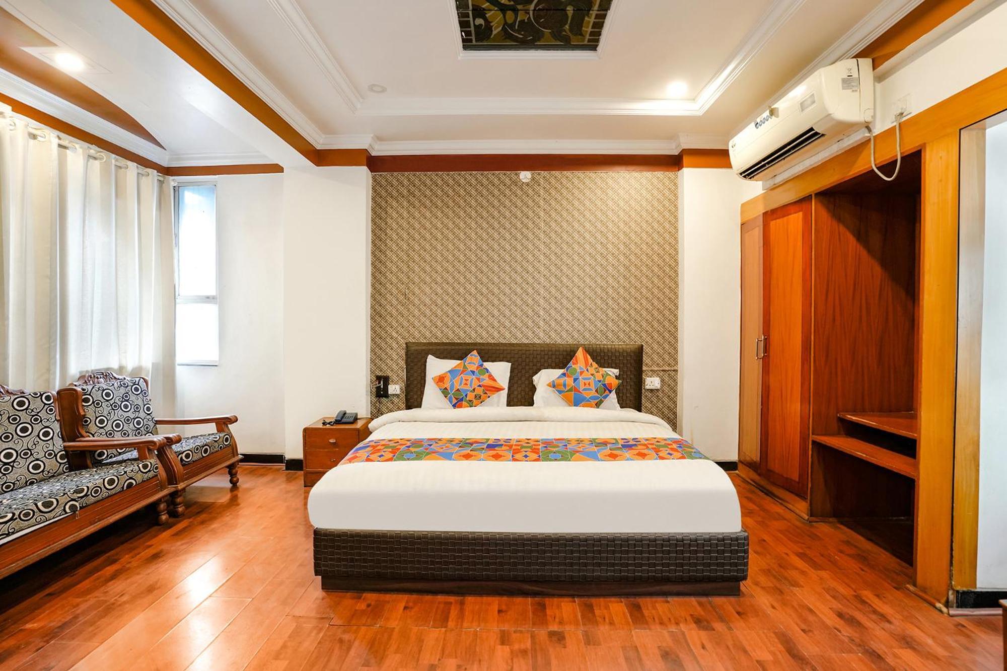 נאסיק Fabhotel Silver Inn II מראה חיצוני תמונה
